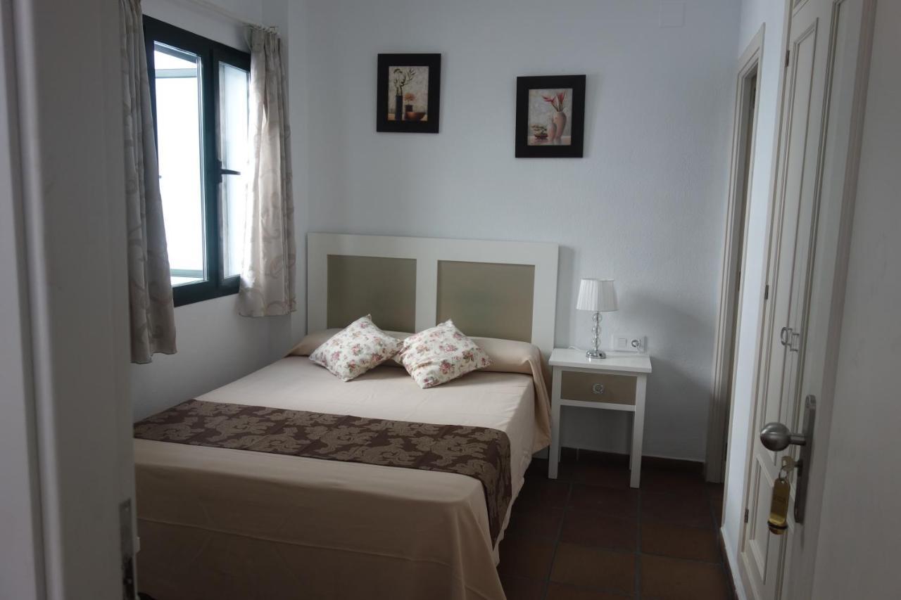 Hotel Dona Lina Sevilla Dış mekan fotoğraf
