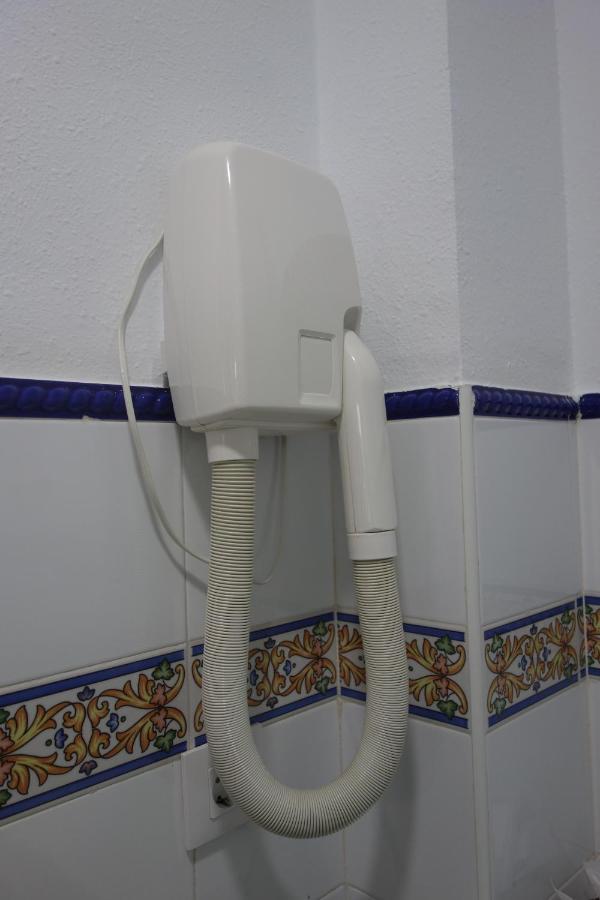 Hotel Dona Lina Sevilla Dış mekan fotoğraf