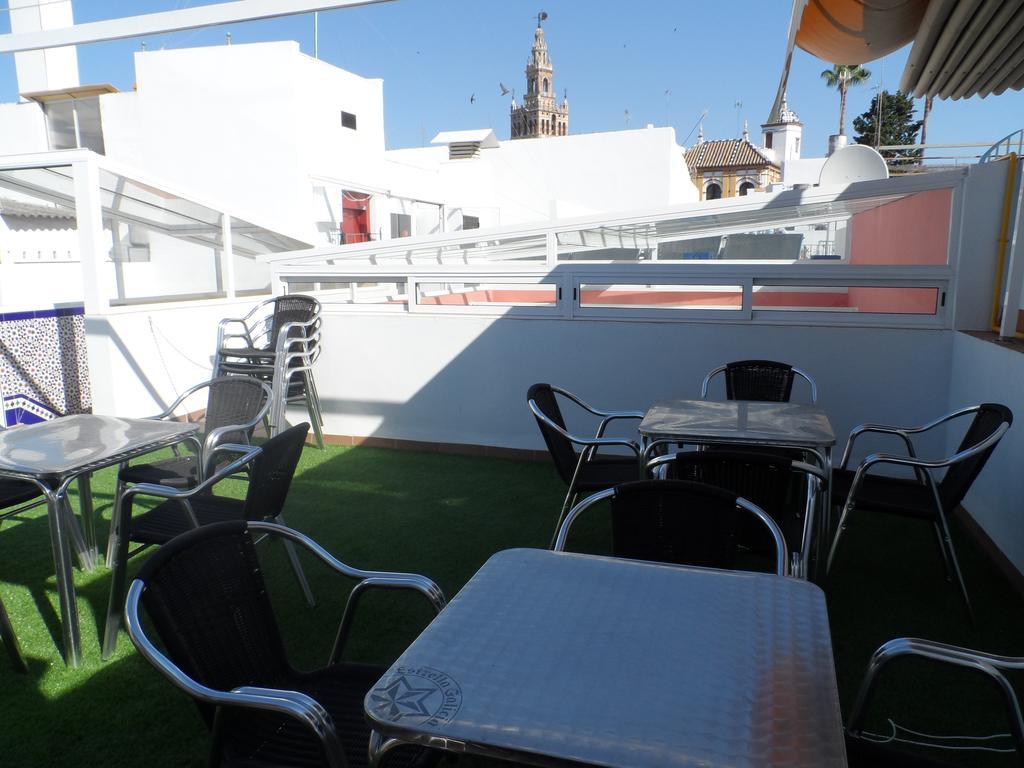 Hotel Dona Lina Sevilla Dış mekan fotoğraf